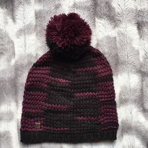 Libby Edelman Pom Beanie